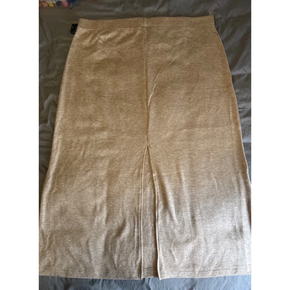 NEW‎ Universal Thread Plus Size Oatmeal Knit Maxi Skirt, Size 2X